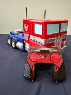 Remote Control Transforming Optimus Prime Truck – Red & Blue
